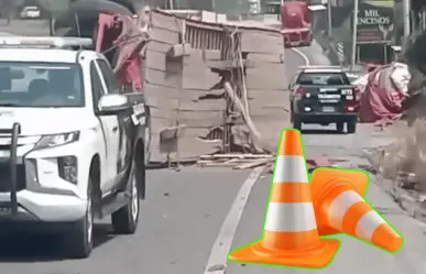 Volcadura de tracto camión provoca fuerte movilización en carretera Nacional, Santiago