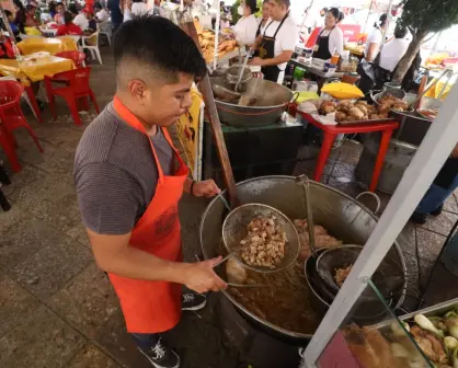 500 intoxicados por comer carnitas en Ajalpan, Puebla