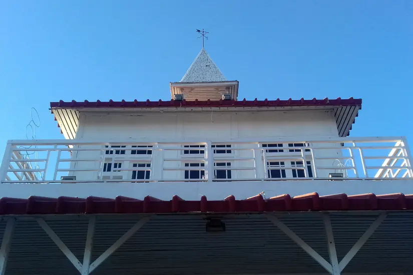 El Palacio de Madera de Santa Rosalía. Foto: Modesto Peralta Delgado.