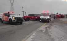 VIDEO | Tráiler vuelca en carretera Monterrey-Saltillo deja 3 heridos