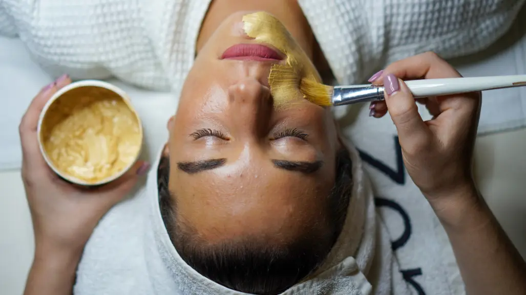 Con esta mascarilla renueva tu piel facial y recupera su suavidad