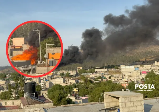Incendio en Tultitlán: las llamas alcanzan los 10 metros de altura