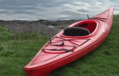 La presa de Durango que es ideal para pasear en kayak por sus aguas tranquilas