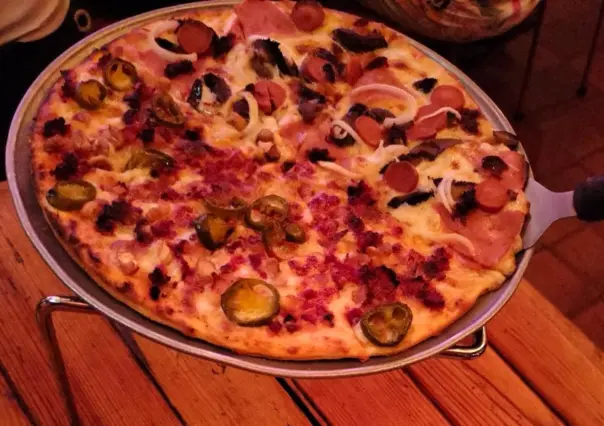 Descubre la gastronomía en BCS con esta pizzería de antaño en La Paz
