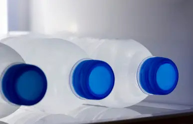 ¿Bebidas frías o calientes para quitarte el calor? Eso dicen los expertos