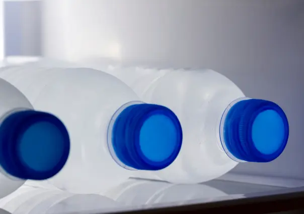 ¿Bebidas frías o calientes para quitarte el calor? Eso dicen los expertos