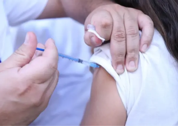IMSS participa con 830 mil dosis en la Jornada de Vacunación 2025