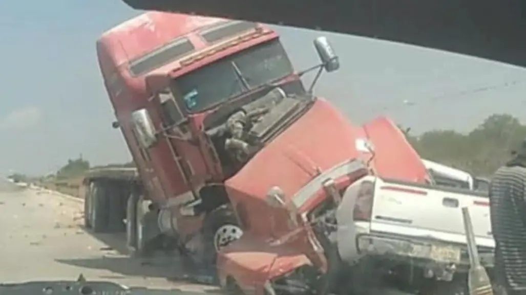 Menor pierde la vida en accidente vial en la carretera Saltillo-Matehuala, en Doctor Arroyo