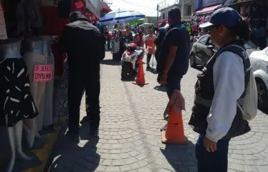 Refuerzan operativos contra el comercio ambulante en zonas clave de Toluca