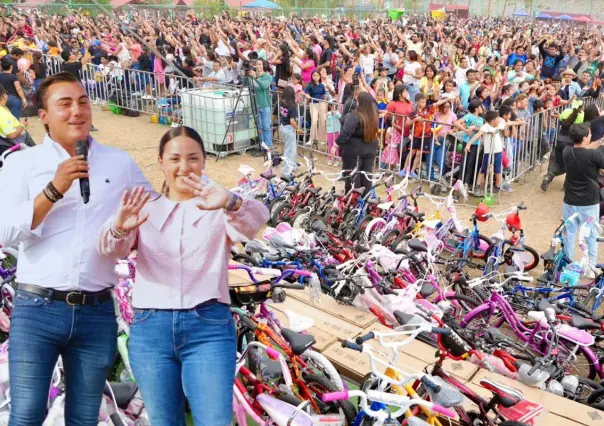 Manuel Guerra Cavazos celebra el Día del Niño ante 14 mil asistentes en García