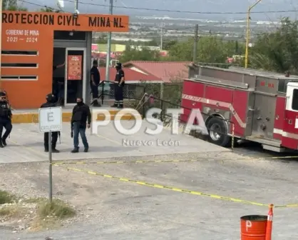 Grupo armado provoca pánico en Mina y desaloja violentamente a Protección Civil