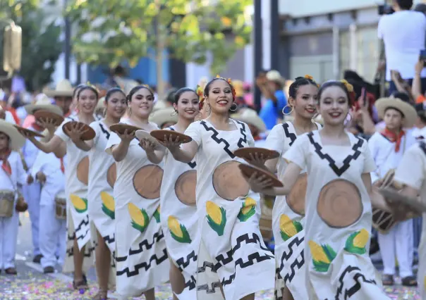 Feria Tabasco 2025: Jalpa de Méndez gana el desfile de carros alegóricos