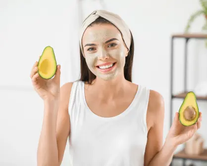 ¿Te asoleaste? Hidrata tu rostro con esta infalible mascarilla después de ir a la playa