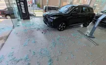 Ventanal destrozado en agencia MG de Tampico: ¿Que fue lo que sucedió?