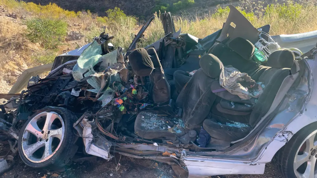 Zacatecano y sus dos hijos, los occisos de accidente en carretera Durango - Zacatecas