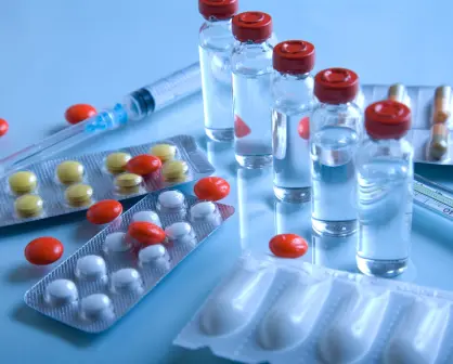 Anticorrupción inhabilita a empresa por compra irregular de medicamentos; 16 más en la mira