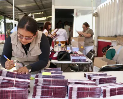 ¿Cuándo será la entrega de tarjetas de la Beca Benito Juárez para estudiantes de CDMX? Esto sabemos