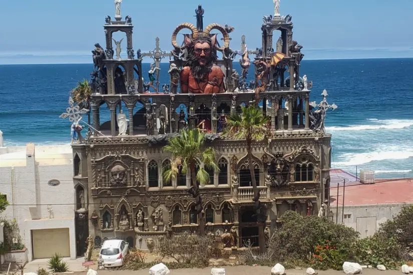 Foto: @IglesiadeSatan / X