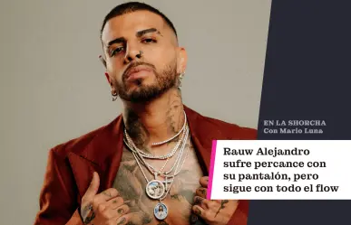 ¡Momentazo en el escenario! Rauw Alejandro sufre percance con su pantalón, pero sigue con todo el flow.