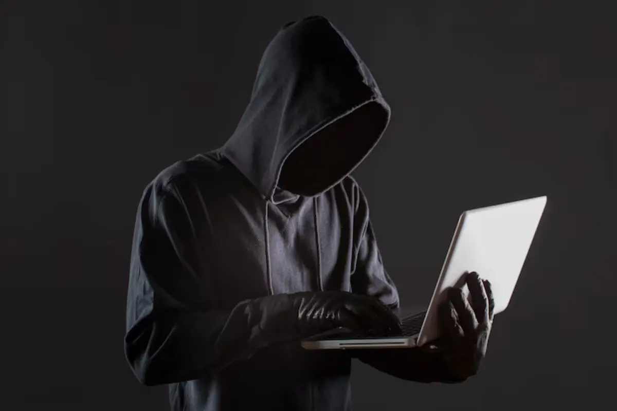 El grooming en videojuegos puede ser denunciado ante la Policía Cibernética de Tamaulipas. Foto: Freepik