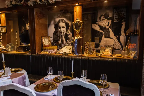 El restaurante de Durango que es también un museo de antigüedades