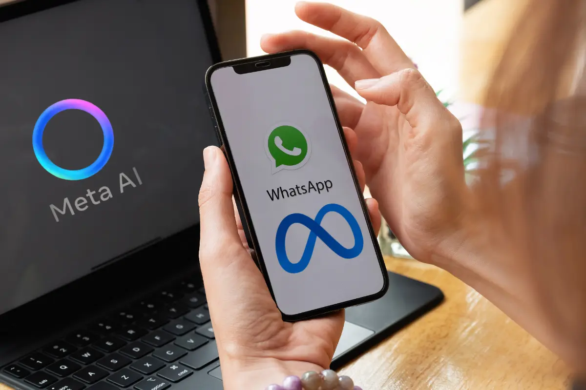 Conoce detalles sobre la inteligencia artificial en WhatsApp y cómo sacarle el máximo provecho con estos trucos de Meta AI. Foto: Canva