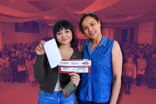 Beca Benito Juárez en Coahuila: arranca entrega de tarjetas a estudiantes de preparatoria