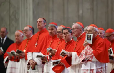 ¿Quién es Luis Antonio Tagle, el cardenal favorito en el Cónclave?