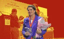 Martha Herrera es galardonada en Guadalupe por su labor social