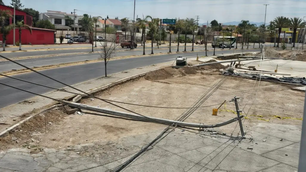 Caen postes de CFE en Durango; reportan colonias y fraccionamientos sin luz este 30 de abril de 2025