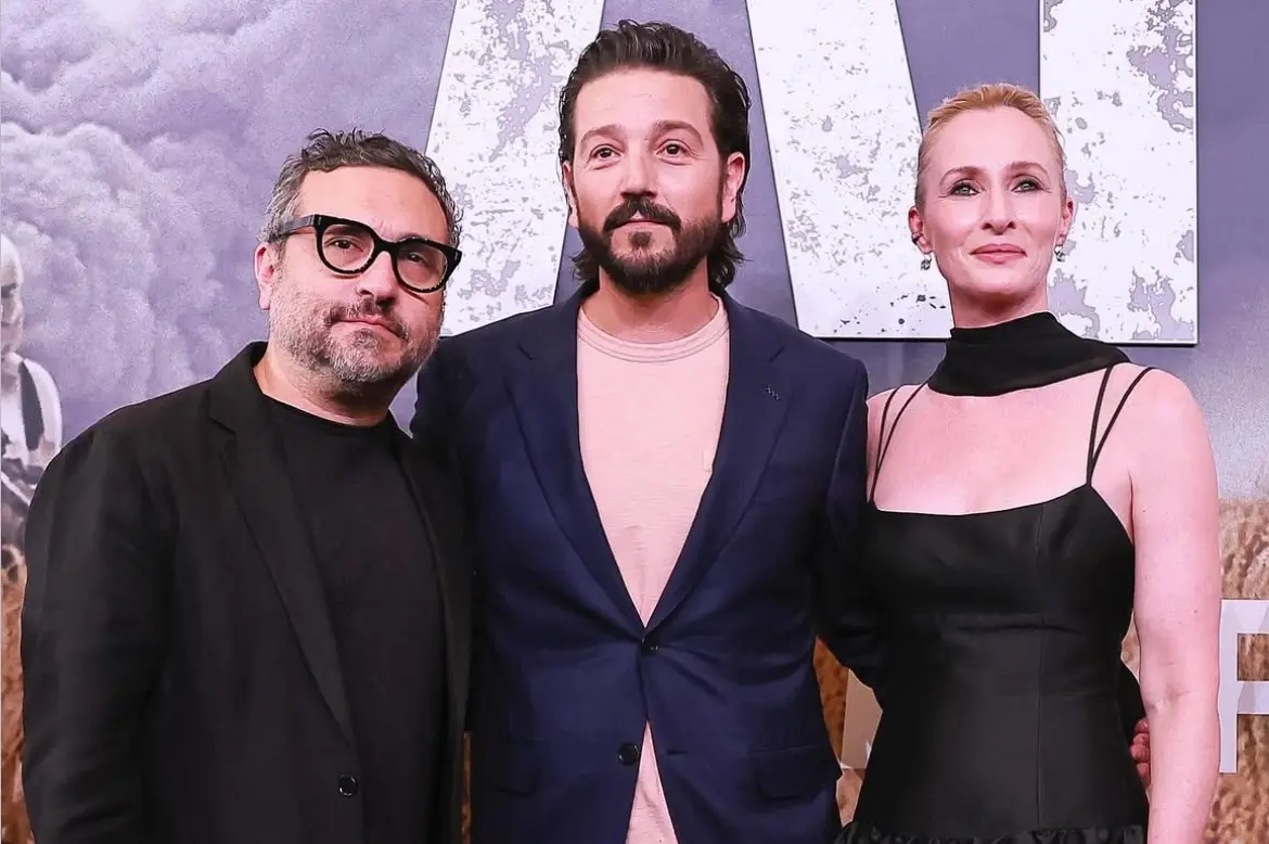 El actor Diego Luna presenta su serie a fans mexicanos. Foto: Cortesía