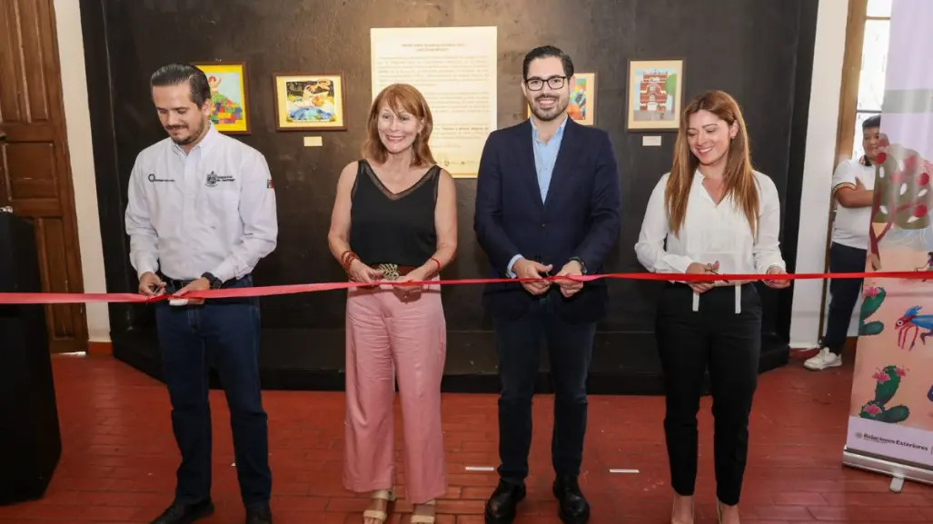 David de la Peña lidera la inauguración del XXVIII Concurso de Dibujo Infantil Este es mi México en Santiago