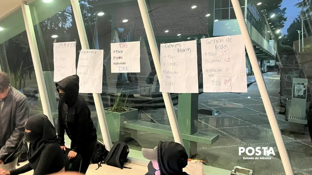 VIDEO | Facultad de Artes se une al paro por la sucesión en la UAEMéx