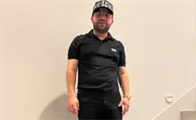 Luis R. Conriquez volverá a cantarle al Canelo Álvarez en Arabia Saudita