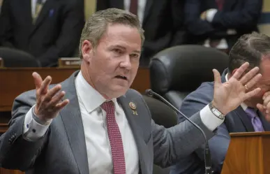 Donald Trump destituye al secretario Mike Waltz tras escándalo del Signal Gate