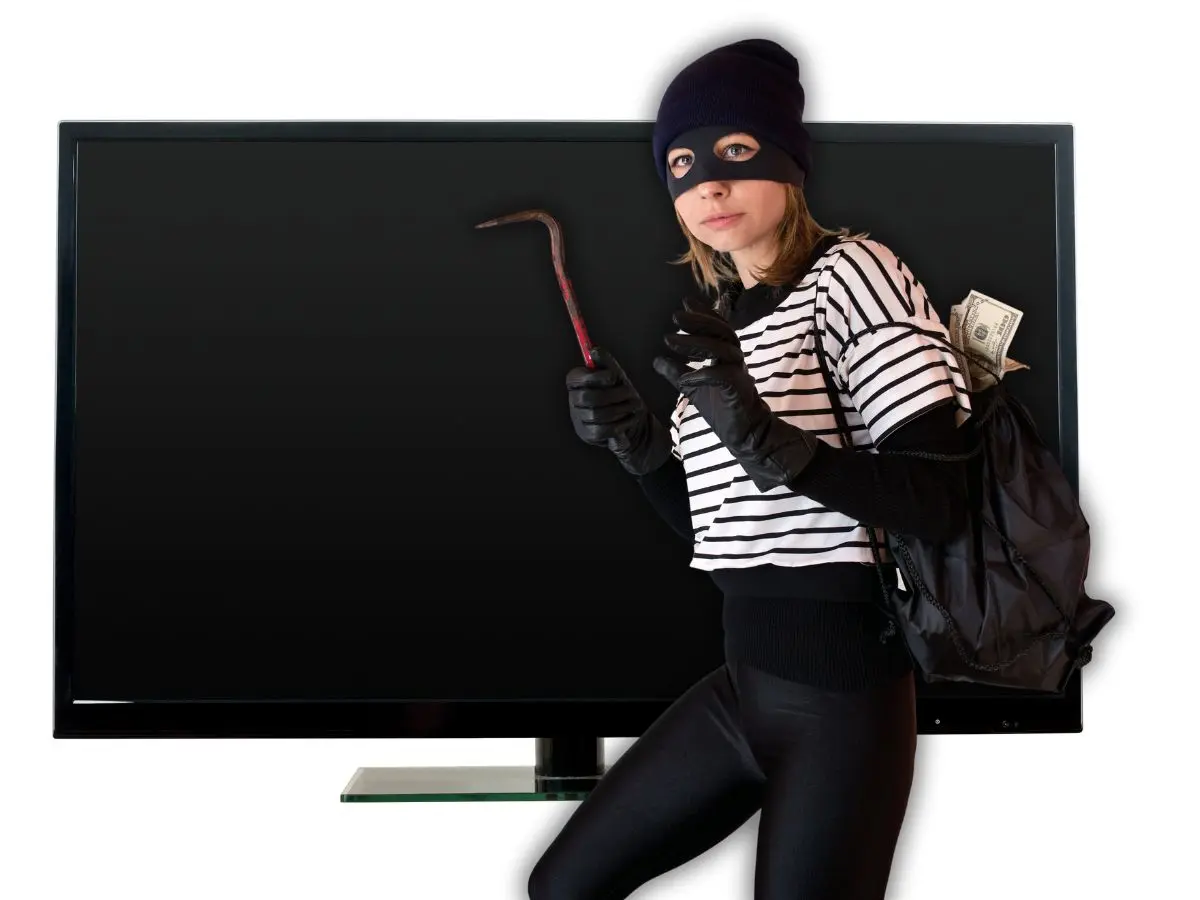 La FGE informó sobre el caso de una mujer que robó un televisor el pasado 22 de abril en la colonia Mulsay de Mérida y por ese delito seguirá el prisión.- Fuente Canva