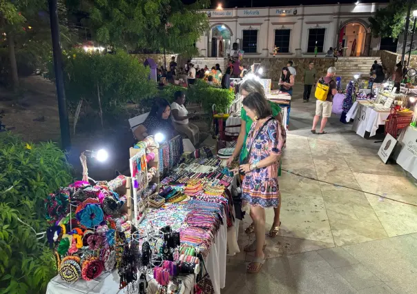 Primera edición de Viva la Plaza en Cabo San Lucas: arte y artesanías en Plaza Amelia Wilkes