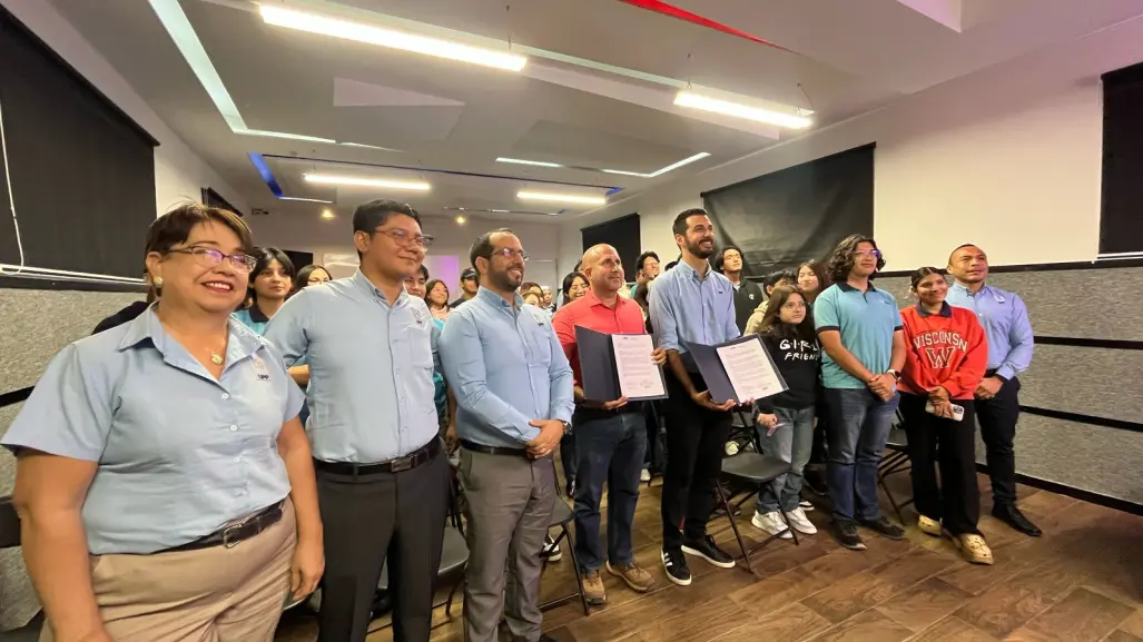 Entregarán más de 400 becas a estudiantes de la UPP en Mérida