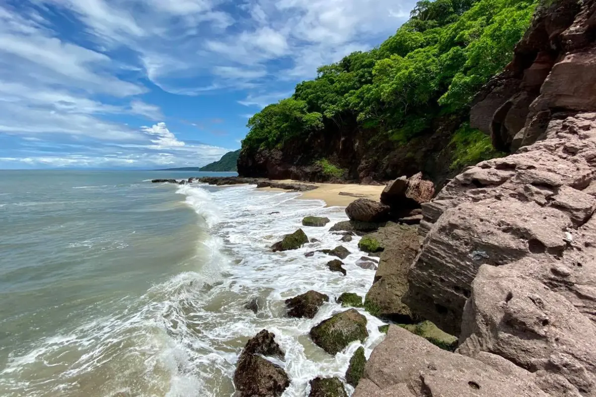 La playa Los Venados es de las pocos conocidas en Nayarit por ser un espacio virgen. Foto: FB De Viaje Con Julio