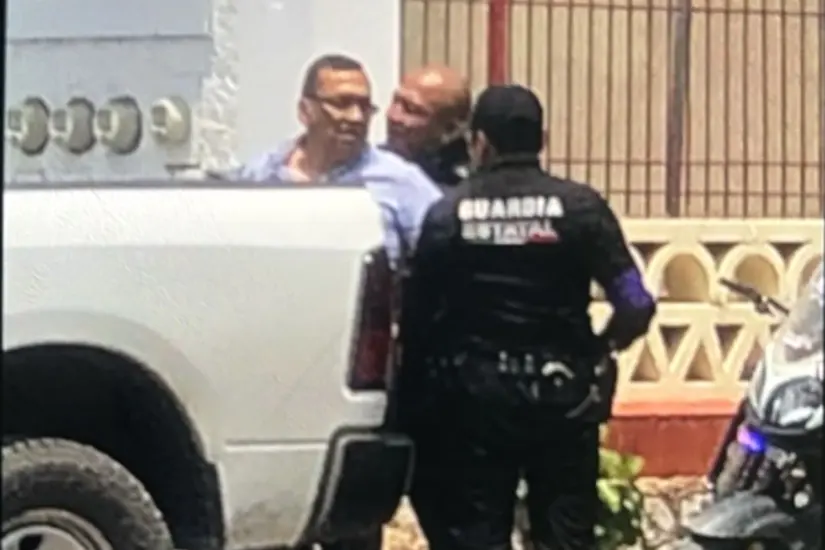 Detención del delegado del IMSS en Tamaulipas el pasado 22 de abril en Ciudad Victoria. Foto: Ramón Sánchez