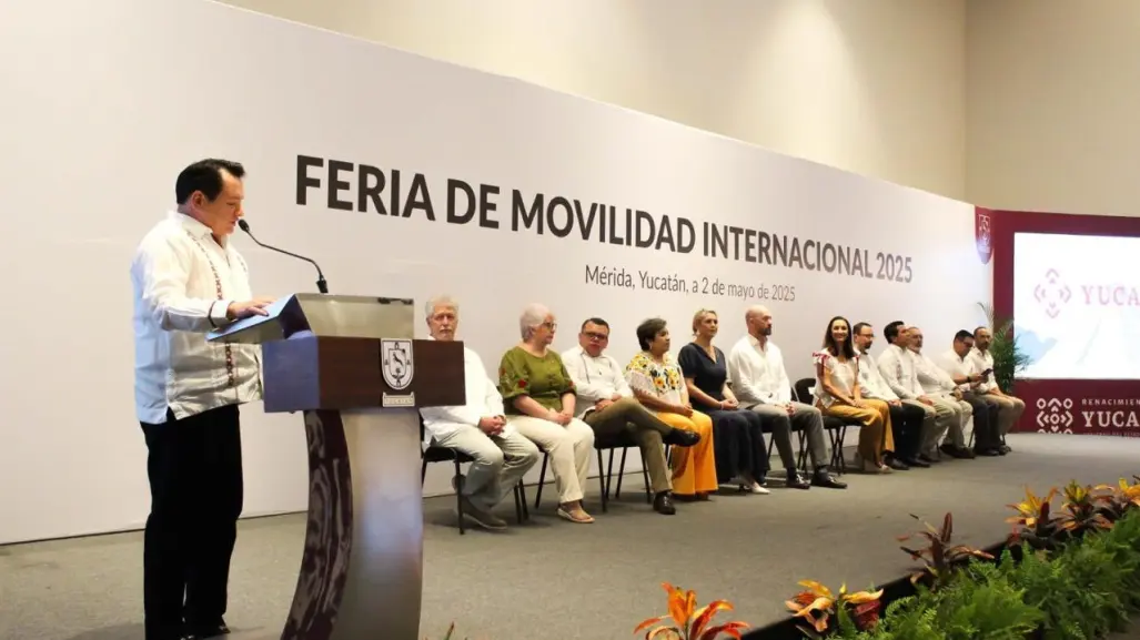 100 estudiantes yucatecos estudiarán en el extranjero con beca estatal