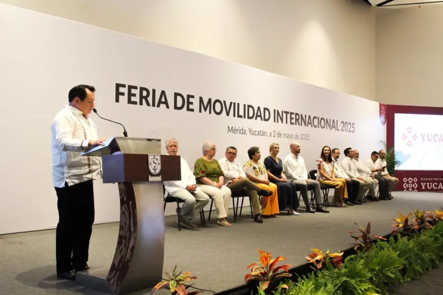 100 estudiantes yucatecos estudiarán en el extranjero con beca estatal
