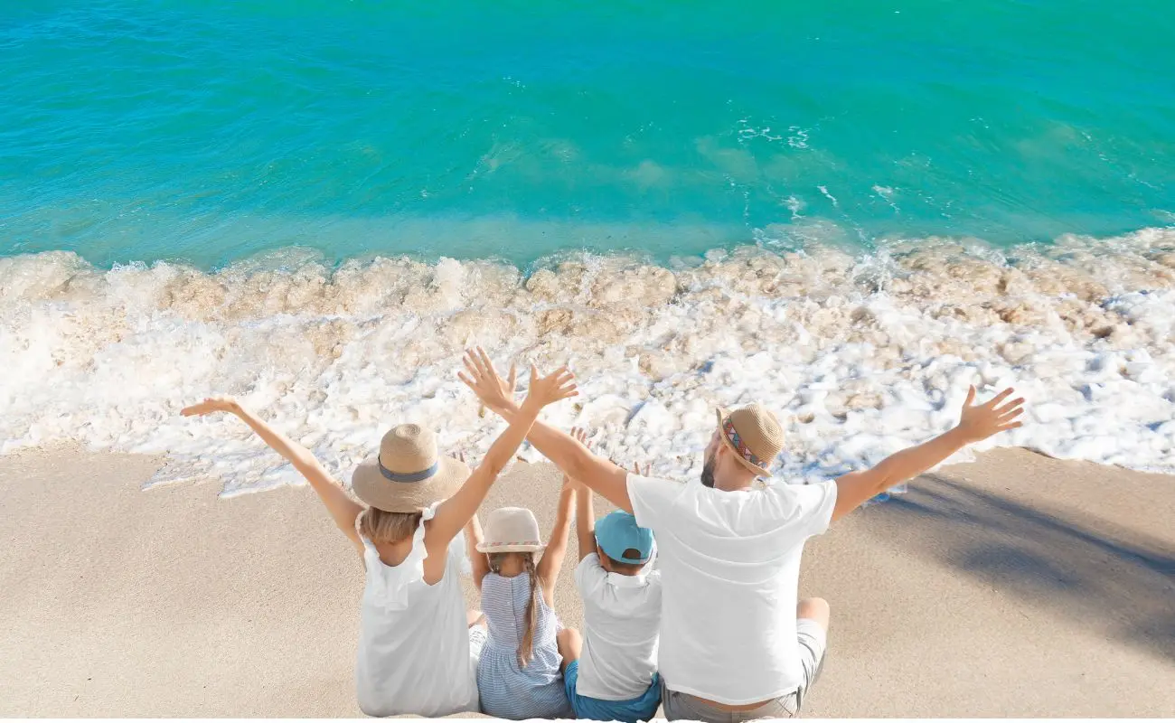 ¿Qué hace a Playa Caracol ideal para familias? Foto: Canva