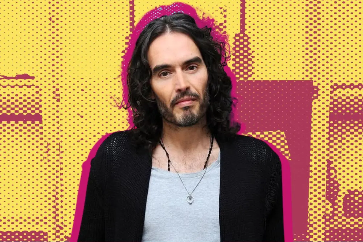 Russell Brand enfrenta varios cargos por agresión y violación sexual. FOTO: CANVA/IG: @people