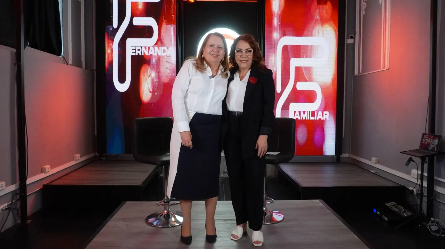 Loretta Ortiz en entrevista para POSTA LÍDERES con Fernanda Familiar. Foto: POSTA