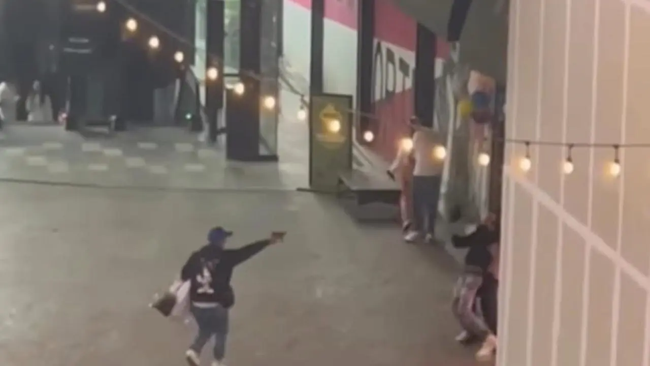 Asalto armado en Town Square, Metepec: detienen a un implicado. Foto: FR Informante