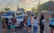 ¡Caos vial en Mérida! vecinos bloquean la Avenida Internacional tras fatal accidente