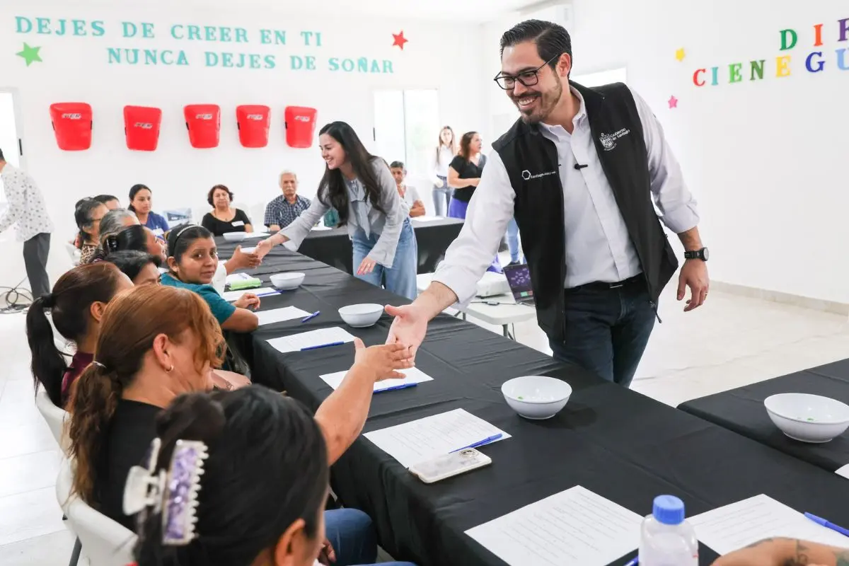 David de la Peña Marroquín lidera Sistema Integral de Cuidados en Santiago Foto: Gobierno de Santiago