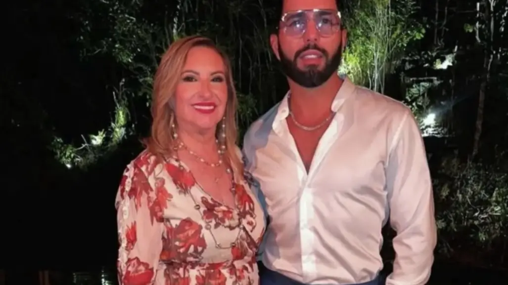 Leticia De Nigris llama pen%$& a su hijo Poncho De Nigris durante una transmisión en vivo