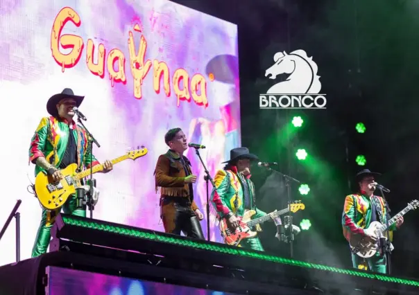 Con estilo tamaulipeco Bronco y Guaynaa salen al escenario